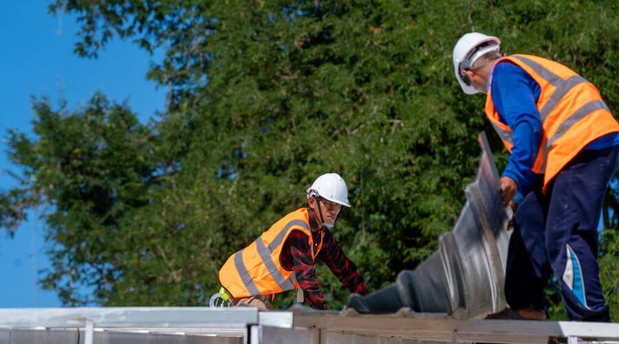 Skylight repair in Lucerne, IN